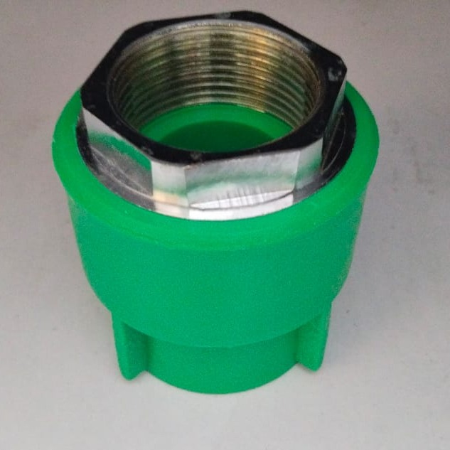 Socket female 40 x 1.25