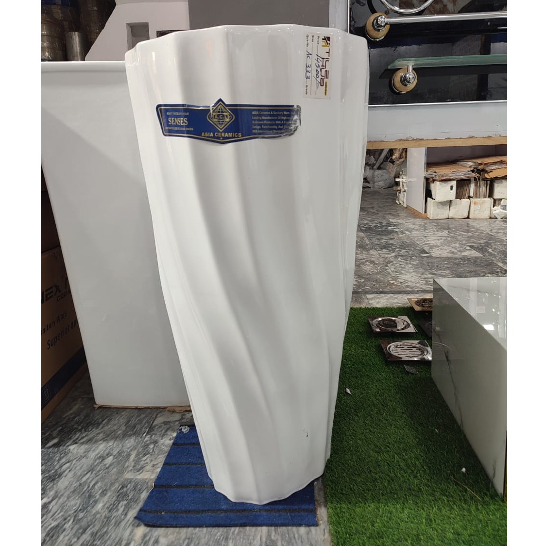 Basin One Pcs 333